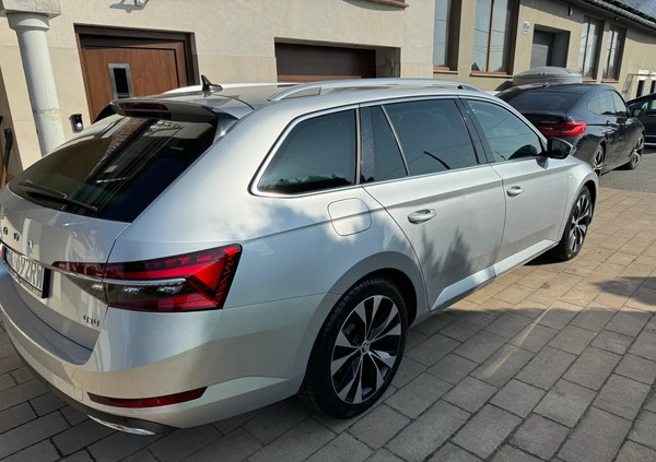 Skoda Superb cena 119494 przebieg: 96200, rok produkcji 2019 z Kępno małe 154